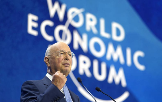 Klaus Schwab : au moins 4 milliards de mangeurs inutiles seront éliminées d’ici 2050